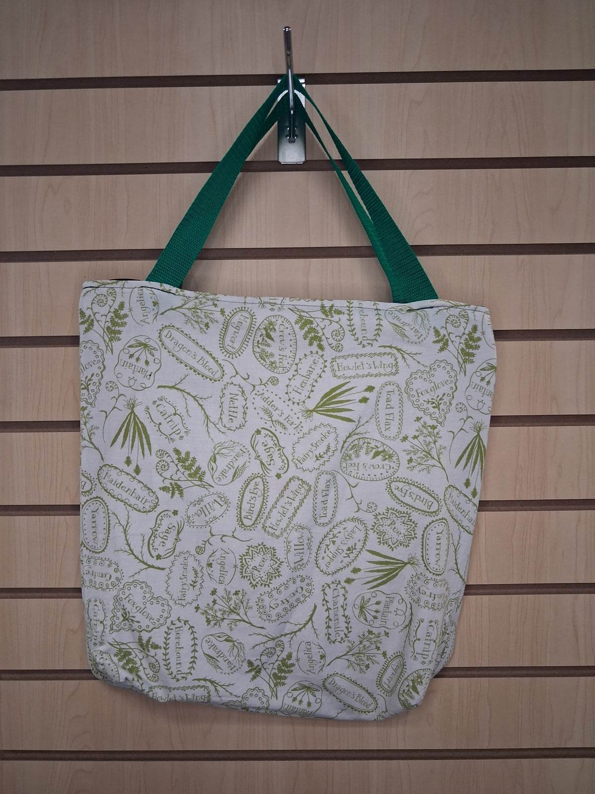 Tote, Small